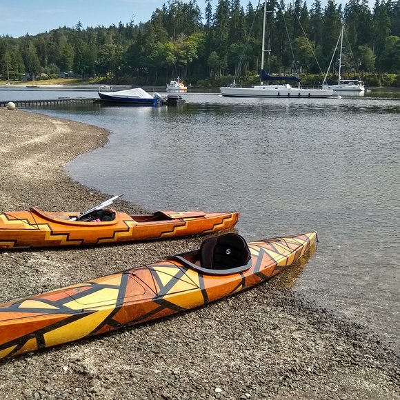 Closet Closing Announcement - Picture 3 of 13